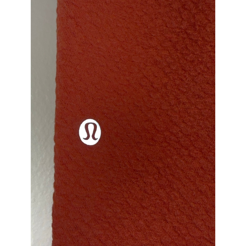 Men’s Lululemon Athletic Shorts size Medium Rust Red Unlined 7 in Inseam - Picture 6 of 7